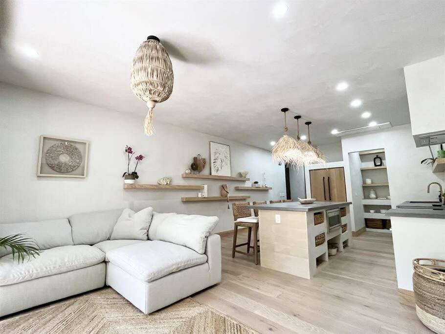 Aloha Moon - A Chic And Dreamy Modern Tropical Hideaway! Apartment Wailea  Exterior foto